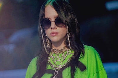 BILLIE EILISH: UN STYLE DE VÊTEMENTS (TRÈS) EXCENTRIQUE!