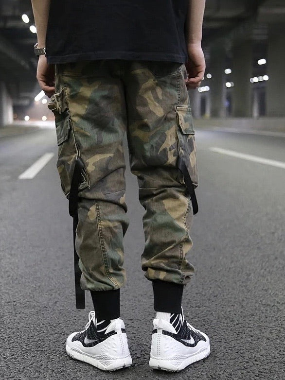 CARGO PANTS CAMOUFLAGE