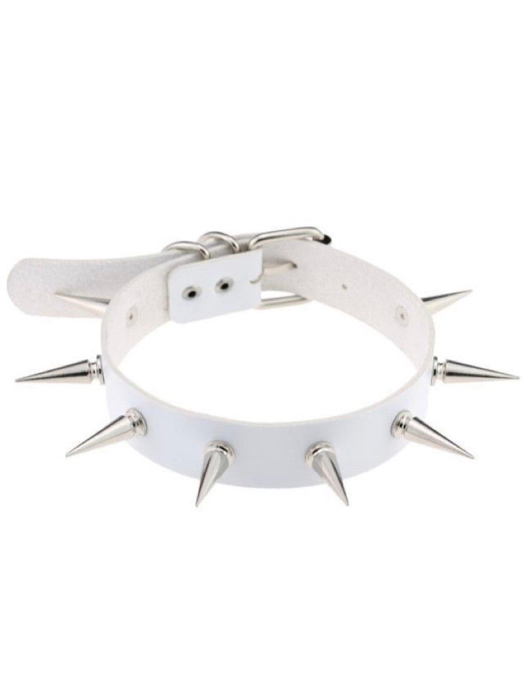 white faux leather silver spikes necklace