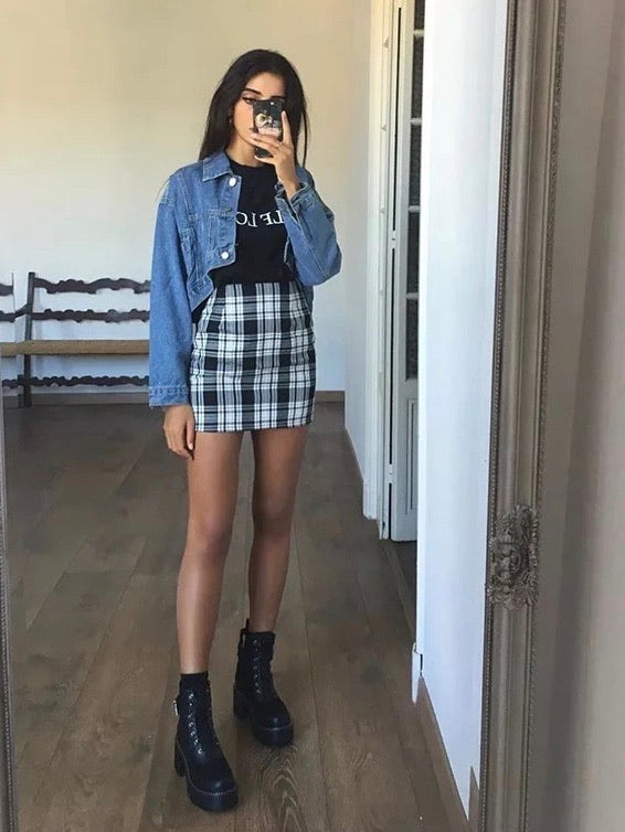 Plaid mini skirt