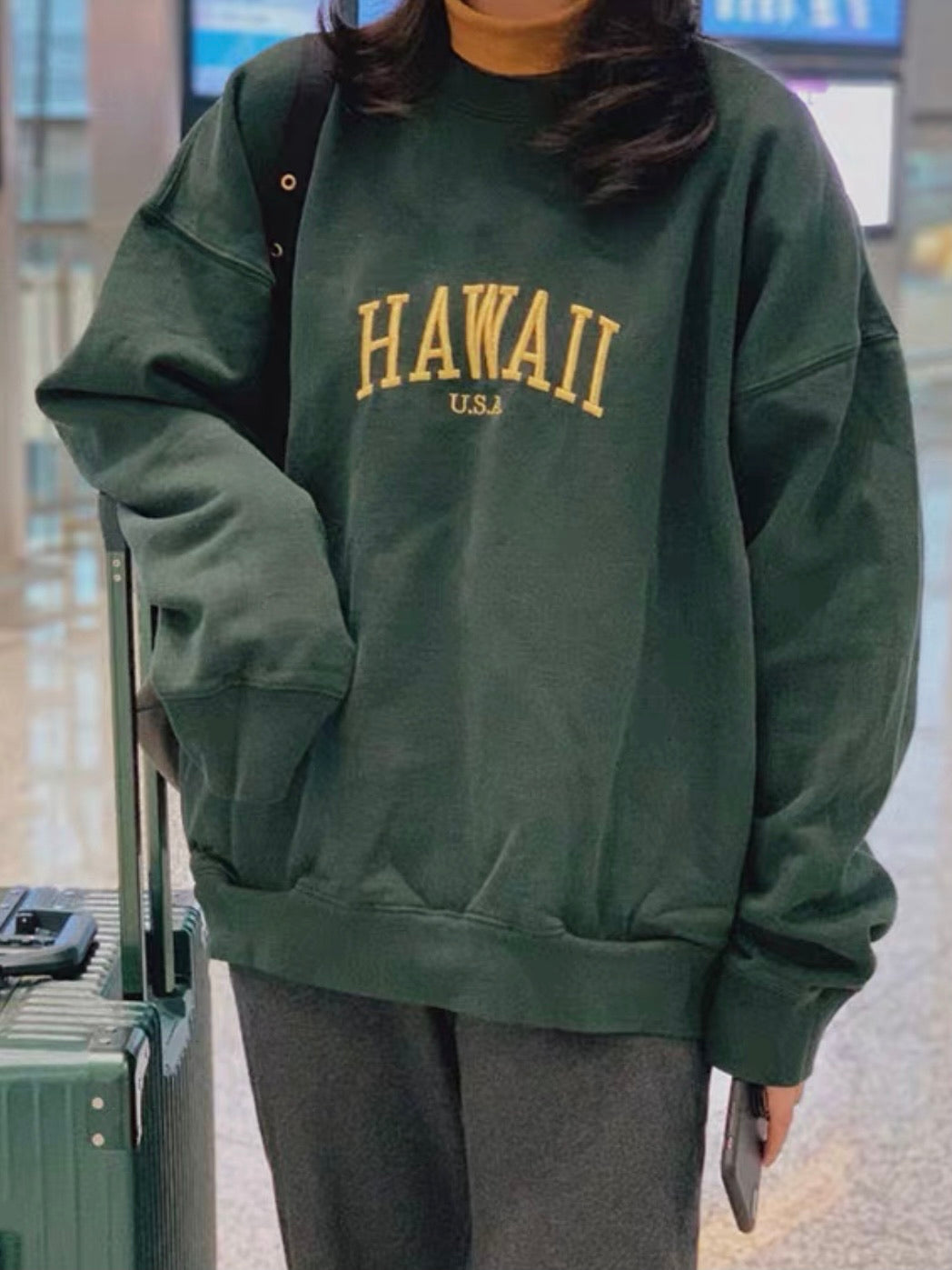 Hawaii Embroidery loose sweater