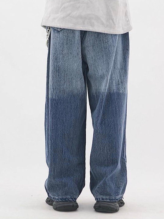 Denim pants loose