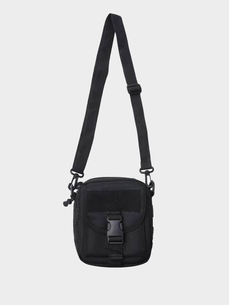 black tactical waist back that closes with a plastic buckle and with a black adjustable strap