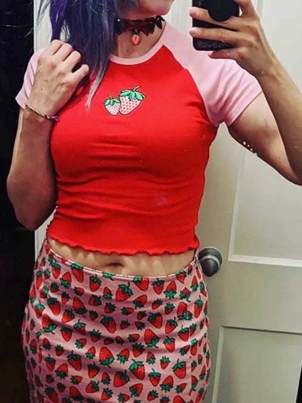 Strawberry embroidery crop tops