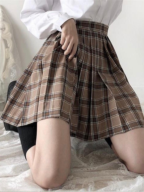 Pleated skirt school student